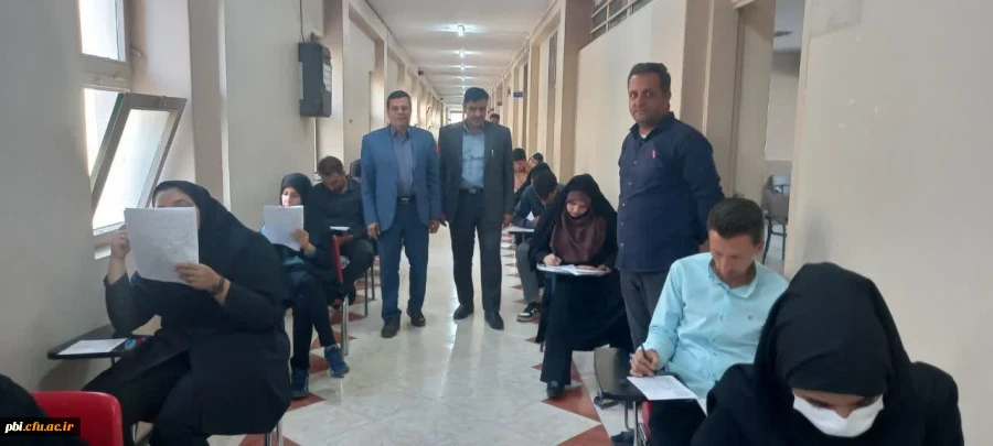 بازدید دکتر کجباف ریاست دانشگاه فرهنگیان استان و دکتر امینی مسئول نظارت استان از روند برگزاری آزمون پودمان مهارت آموزان 2