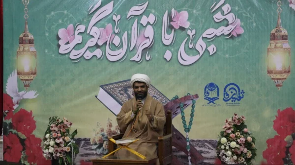 برگزاری محفل بزرگ آیه های نور به مناسبت هفته قرآن و عترت در دانشگاه ها 3