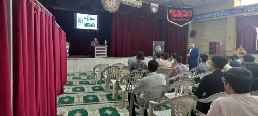 برگزاری نشست به وقت مطالبه با حضور مهدی طغیانی نماینده اصفهان در مجلس شورای اسلامی 3