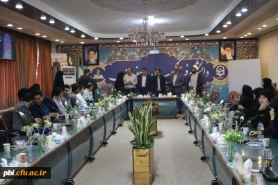 در پردیس شهید باهنر اصفهان برگزار گردید:

جلسه ستاد شاهد و ایثارگر استان اصفهان