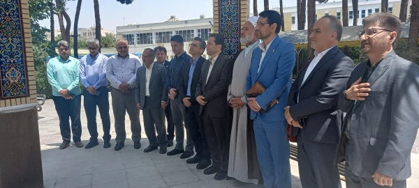 زیارت مزار شهدای گمنام دانشگاه با حضور دکتر ابراهیمی معاون فرهنگی و تربیتی دانشگاه  3