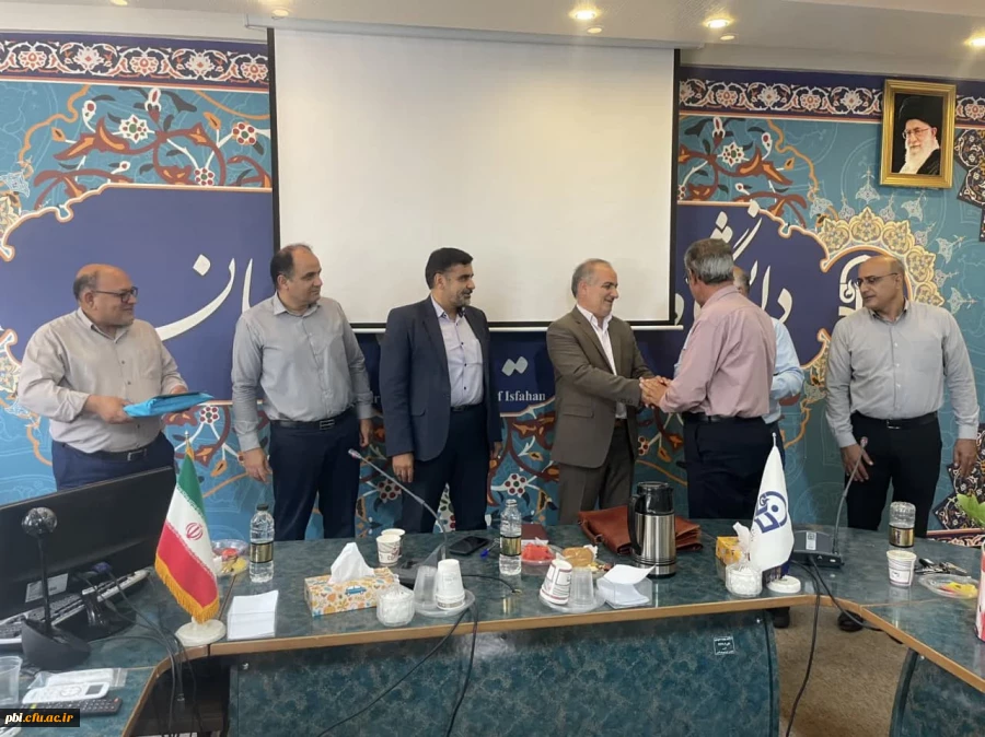 جلسه سرپرست دانشگاه فرهنگیان استان اصفهان با همکاران حوزه معاونت دانشجویی  2