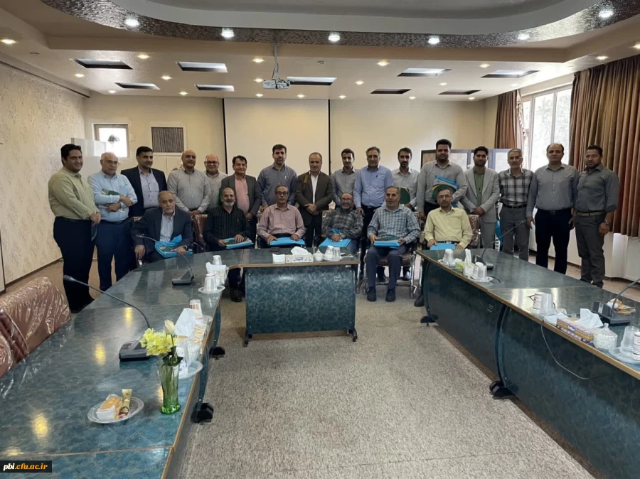 جلسه سرپرست دانشگاه فرهنگیان استان اصفهان با همکاران حوزه معاونت دانشجویی  3