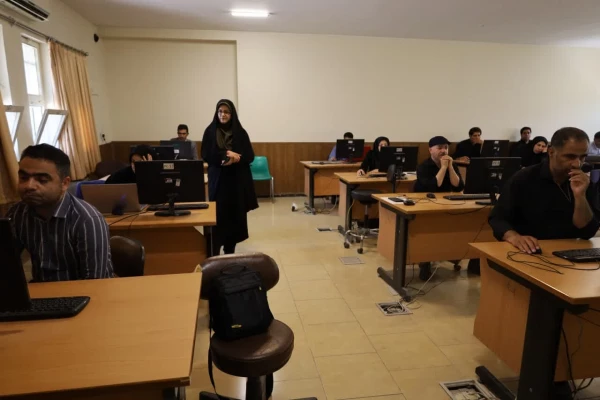 برگزاری آزمون متقاضیان اعزام به خارج معلمان آموزش و پرورش  3