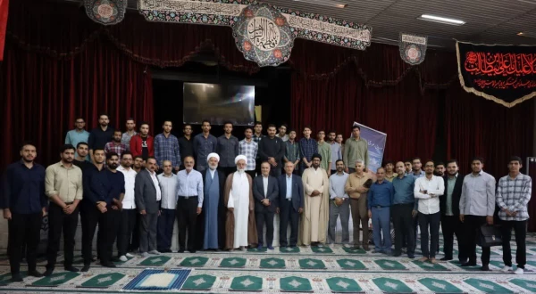 مراسم گرامی داشت هفته دفاع مقدس همراه با غبارروبی مزار شهدای گمنام و تجدید پیمان با شهدا 3