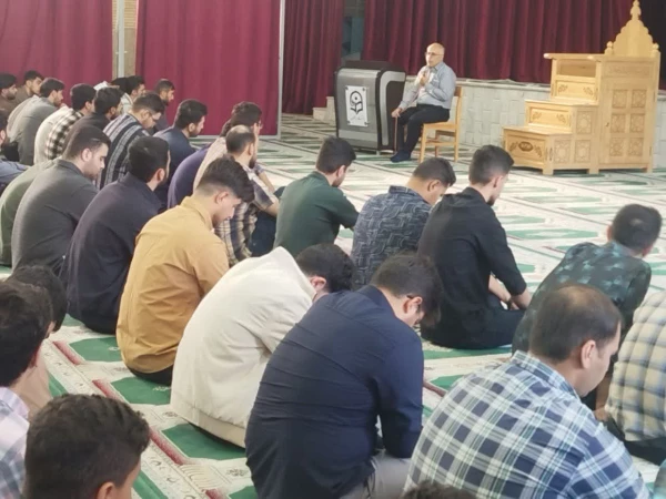 برگزاری جلسه توجیهی برای دانشجویان دو مدرکی ( رشته های زیست شناسی- ریاضی و...) 3