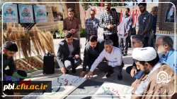 بازدید مسئولین دانشگاه از نمایشگاه طوفان الاقصی در روز اول برگزاری 2