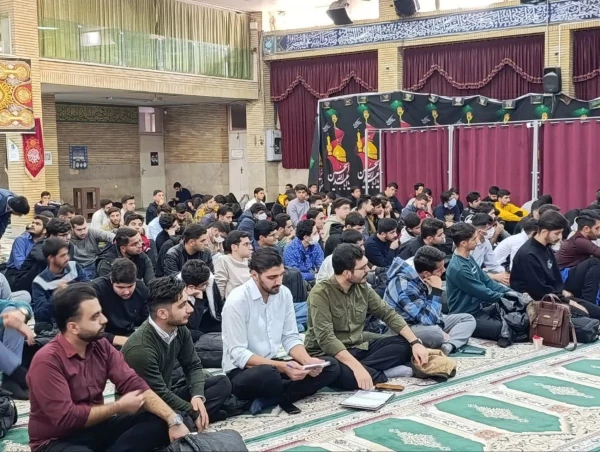 نشست دانشجویان نوورود رشته زیست شناسی و علوم تجربی با استادان گروه علوم پایه 2