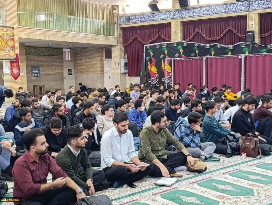 نشست دانشجویان نوورود رشته زیست شناسی و علوم تجربی با استادان گروه علوم پایه 2