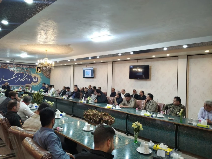 برگزاری نشست با عنوان تاب آوری در شرایط جنگ و پسا جنگ با حضور دکتر رحیمی مشاور دانشگاه 3