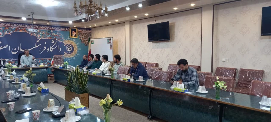 برگزاری جلسه شورای اداری دانشکده علوم انسانی شهید باهنر 6